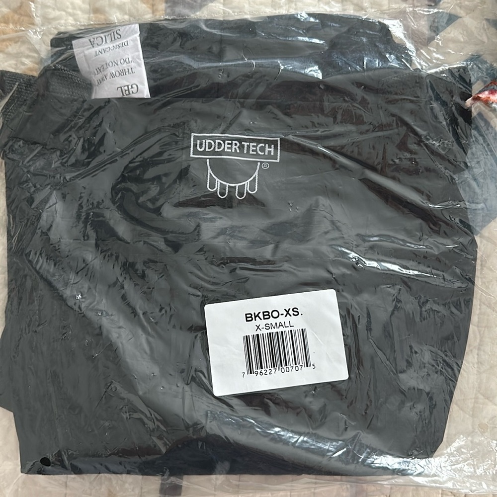 Udder tech bibs x small black
